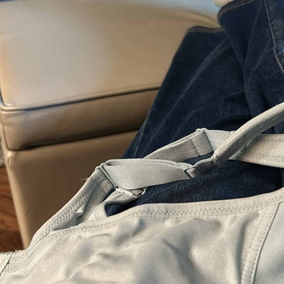 COPY - GLAMORISE NO BOUNCE CAMI SPORTS BRA 42D - Picture 4 of 5